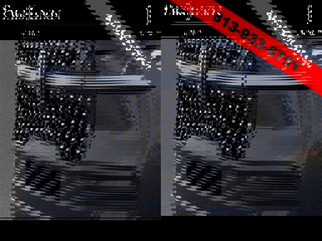 New 2025 Lincoln Navigator Black Label image 40