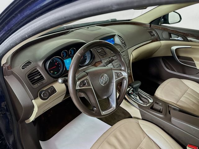 Used 2012 Buick Regal Leather image 10