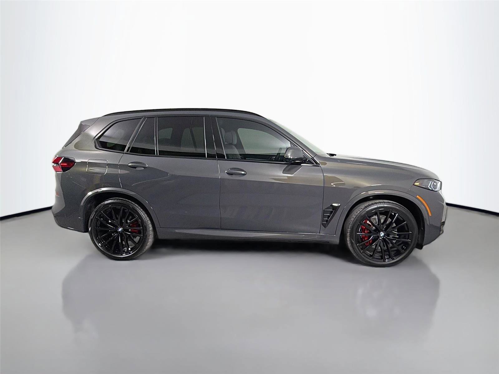 New 2026 BMW X5 xDrive40i AWD/4WD image 5