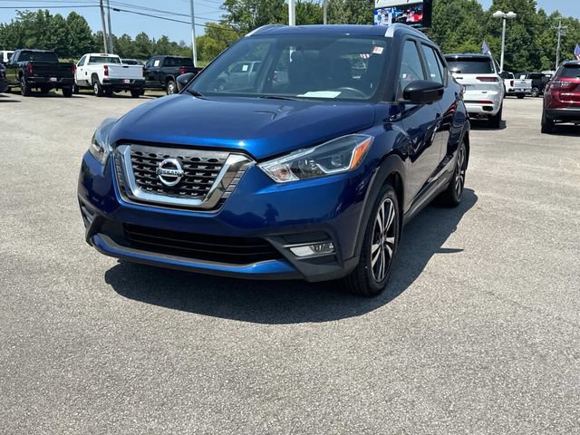 Used 2019 Nissan Kicks SR w/ SR Premium Package FWD image 9