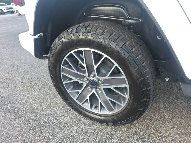 Used 2024 Jeep Wrangler High Altitude AWD/4WD image 12