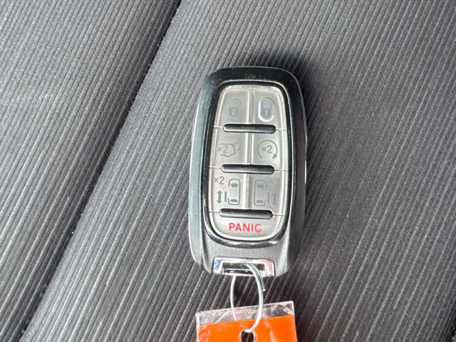 Certified 2018 Chrysler Pacifica Touring w/ Security Group FWD image 30