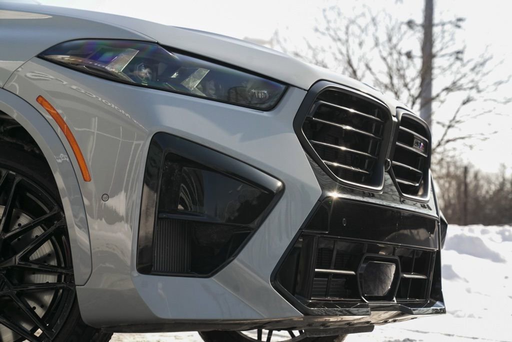 Used 2026 BMW X5 M Competition w/ Executive Package image 24