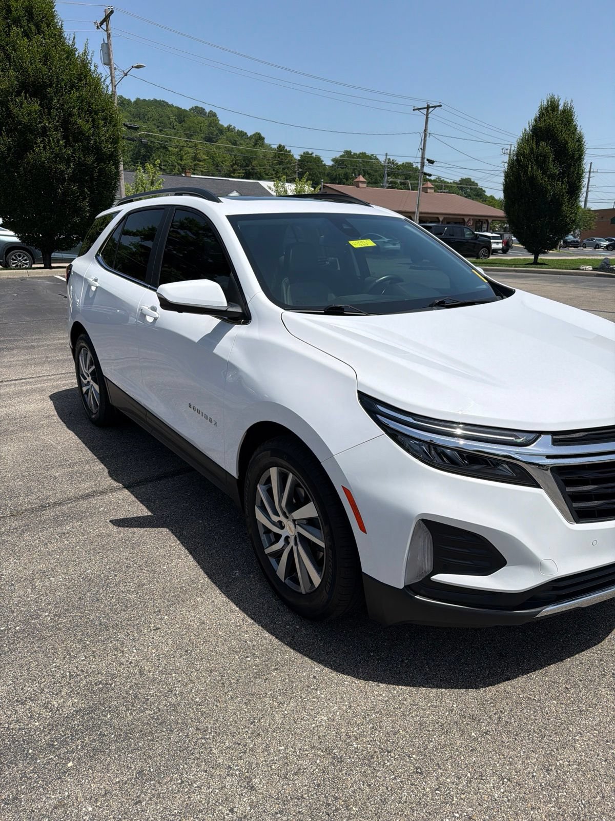 Used 2022 Chevrolet Equinox LT FWD image 7