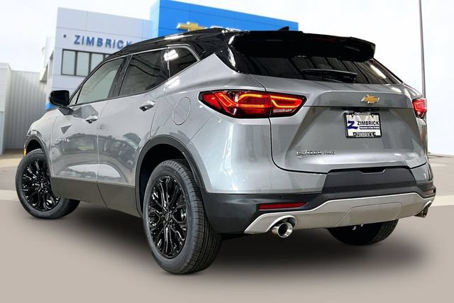 New 2026 Chevrolet Blazer LT w/ Sound & Technology Package AWD/4WD image 3