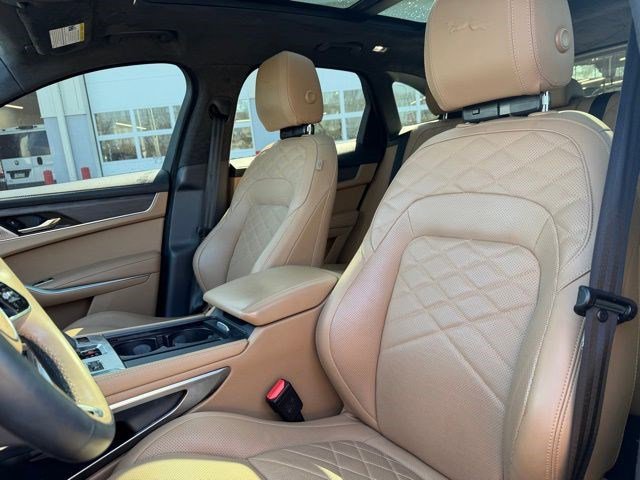 Used 2023 Jaguar F-PACE S image 13