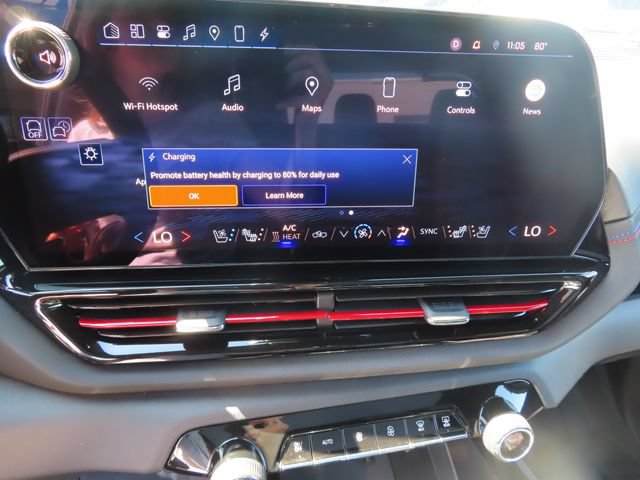Used 2025 Chevrolet Silverado EV RST AWD/4WD image 37