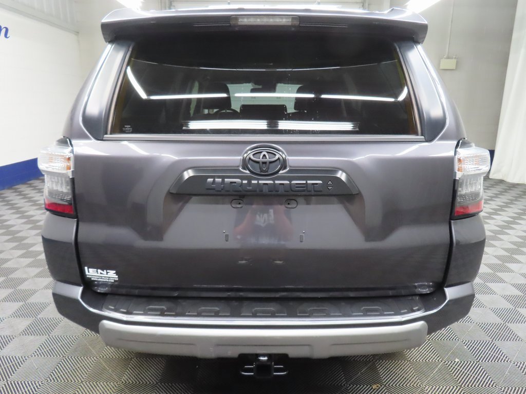 Used 2023 Toyota 4Runner TRD Off-Road Premium image 31
