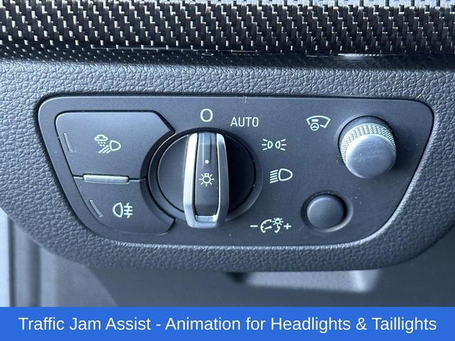 Used 2023 Audi SQ5 Prestige image 12