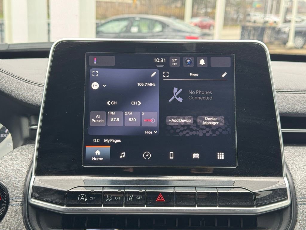 Used 2025 Jeep Compass Latitude image 43