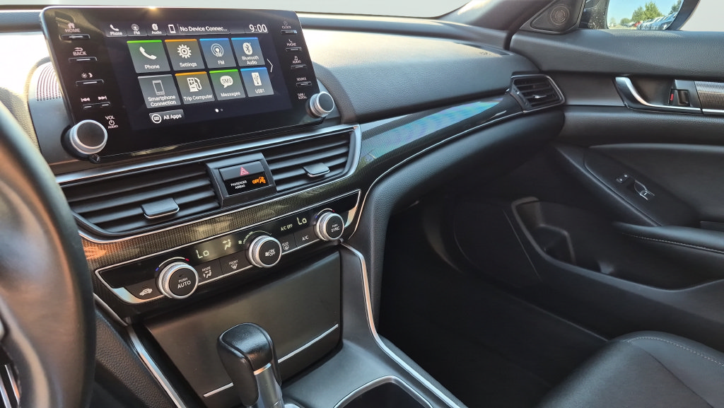 Used 2022 Honda Accord Sport image 16