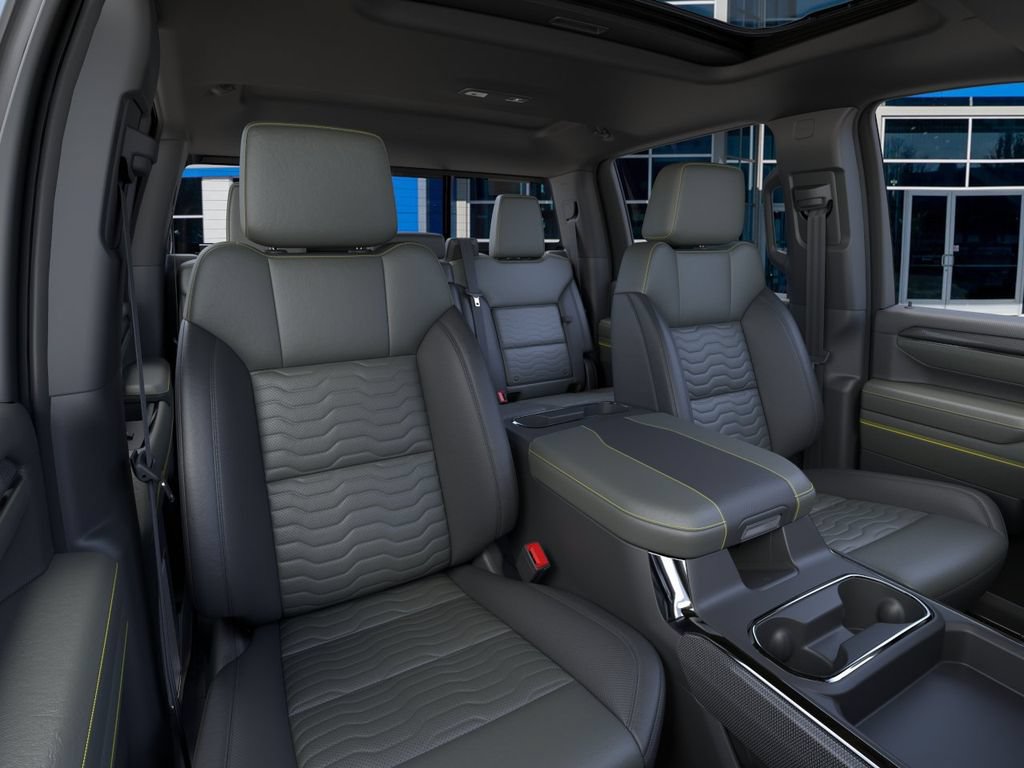 New 2026 Chevrolet Silverado 2500 ZR2 w/ LPO, Dark Essentials Package AWD/4WD image 17