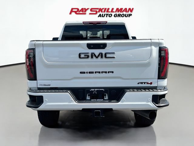 Used 2025 GMC Sierra 3500 AT4 w/ AT4 Premium Plus Package AWD/4WD image 6