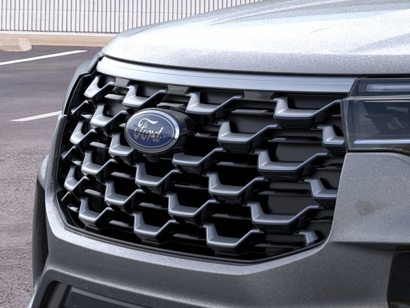 New 2026 Ford Explorer Platinum w/ LUX Leather Package AWD/4WD image 17
