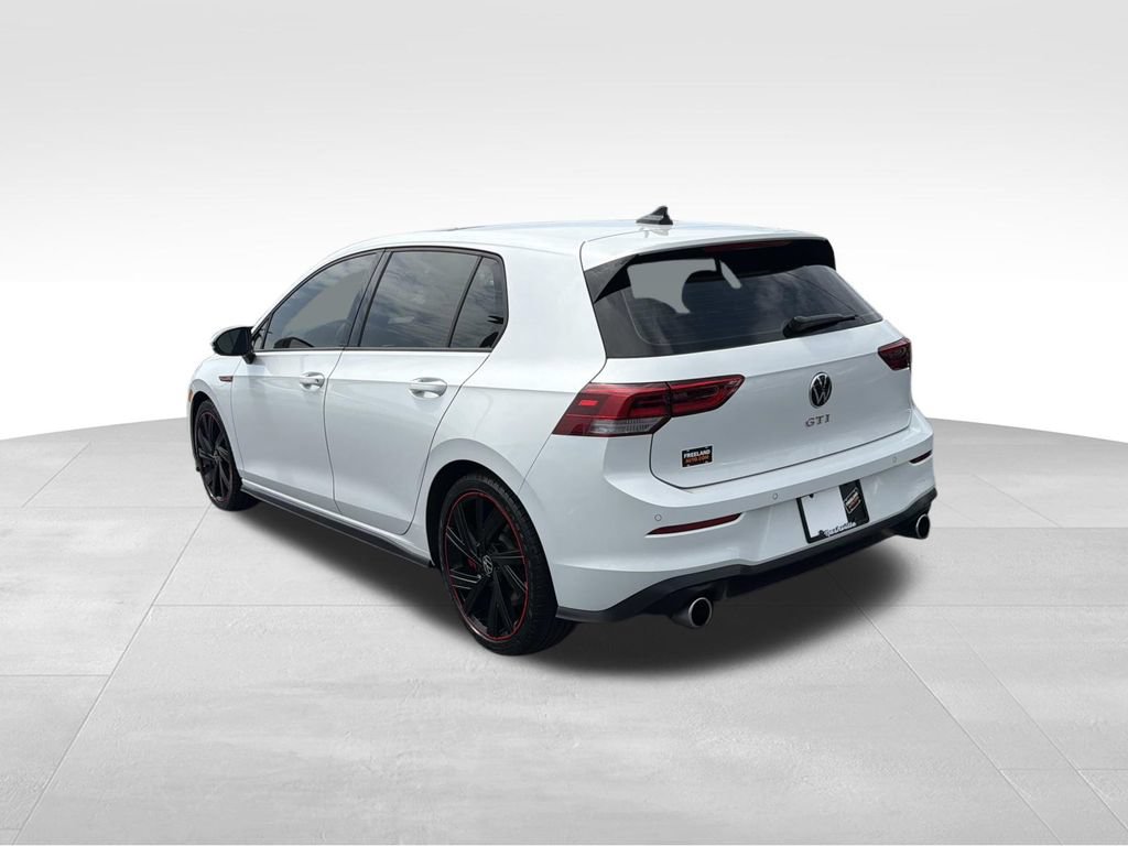 Used 2022 Volkswagen GTI SE w/ Black Wheel Package FWD image 5