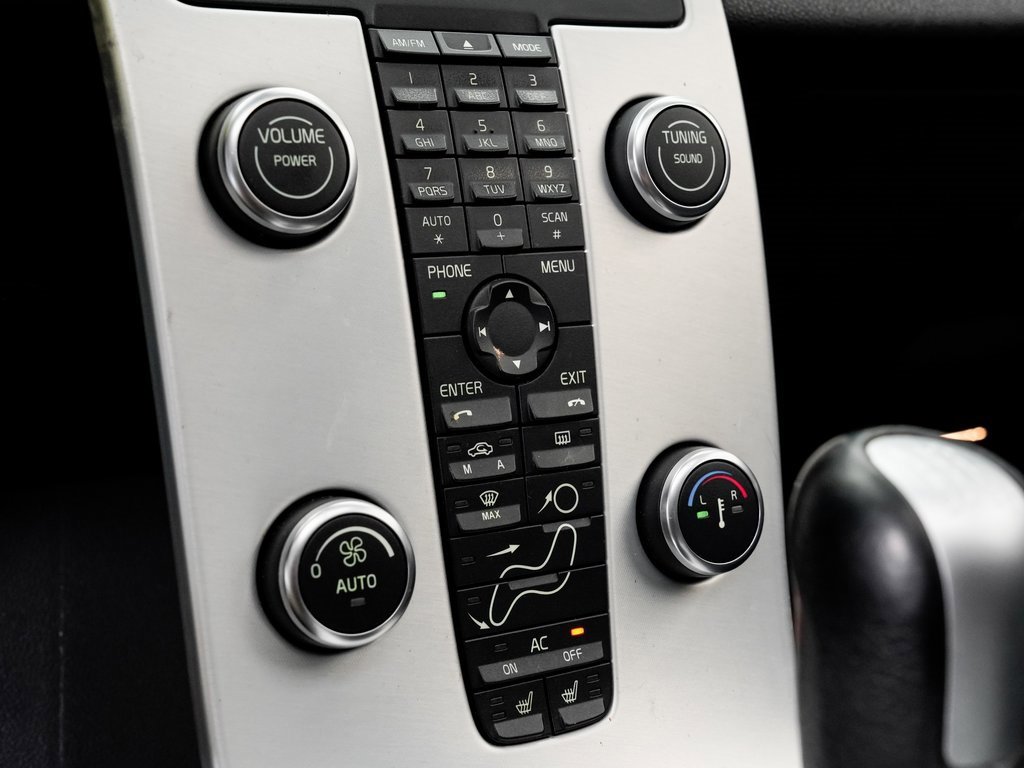 Used 2013 Volvo C30 T5 image 17