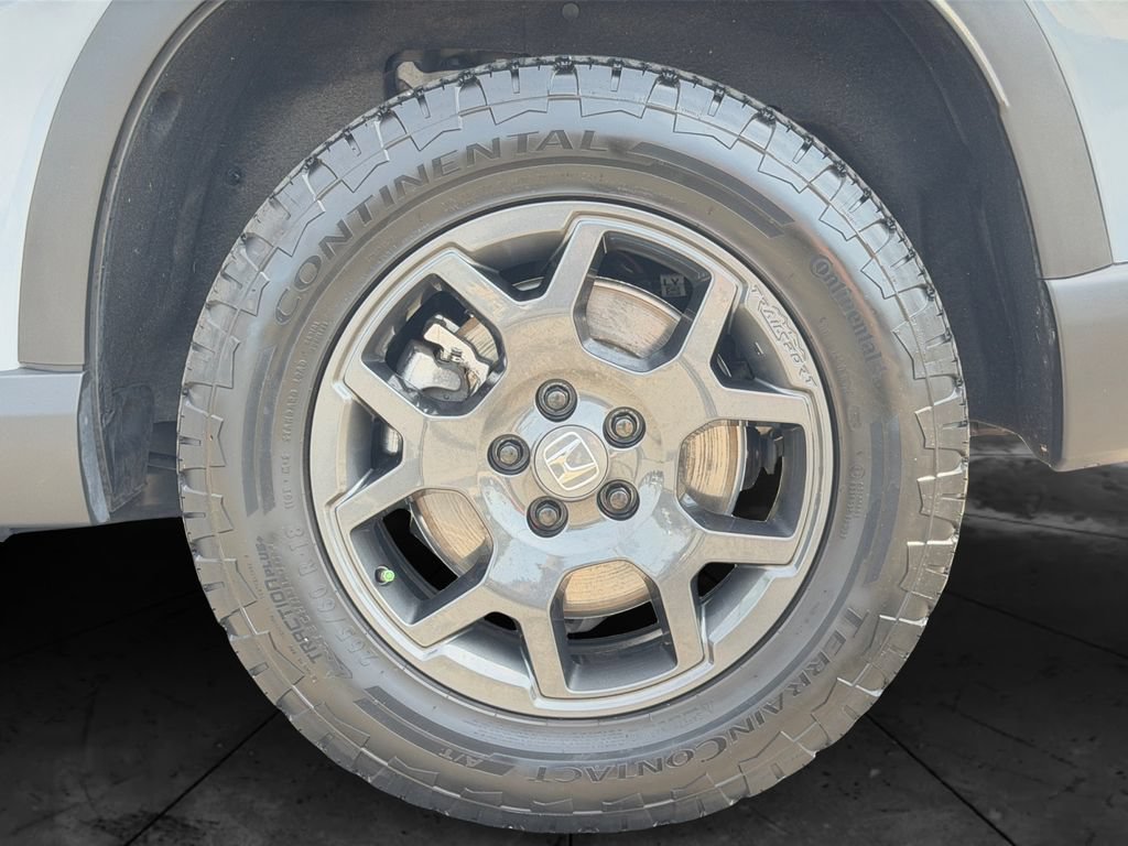 Used 2025 Honda Pilot TrailSport image 27