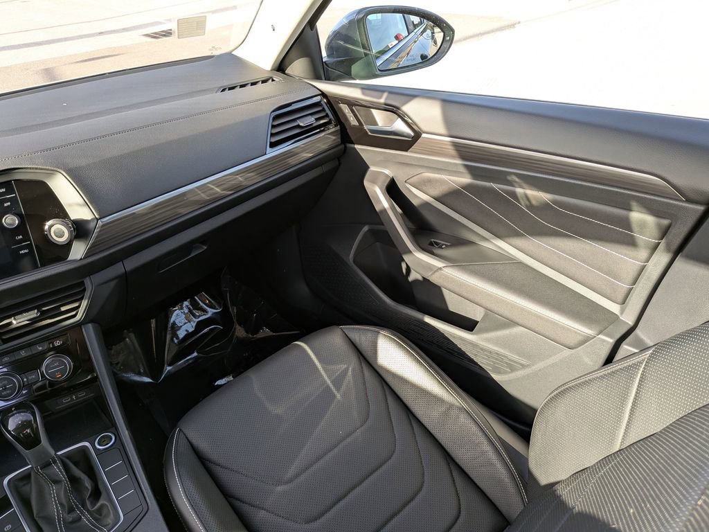 Certified 2024 Volkswagen Jetta SEL image 15