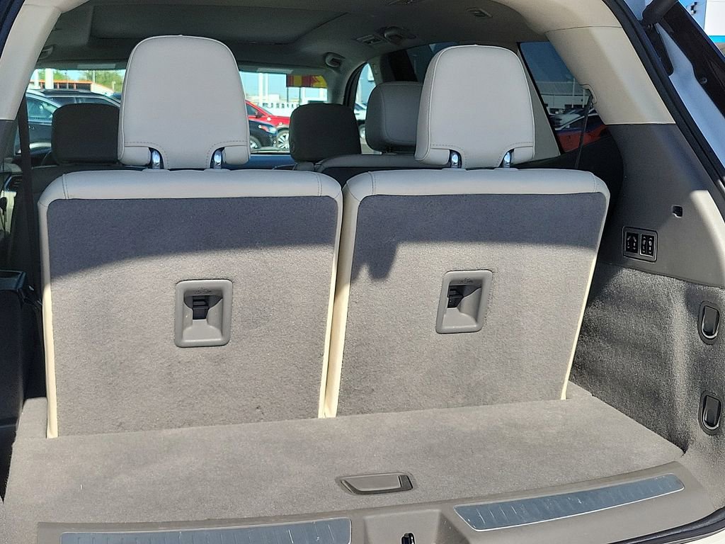 Used 2021 Cadillac XT6 Premium Luxury image 15