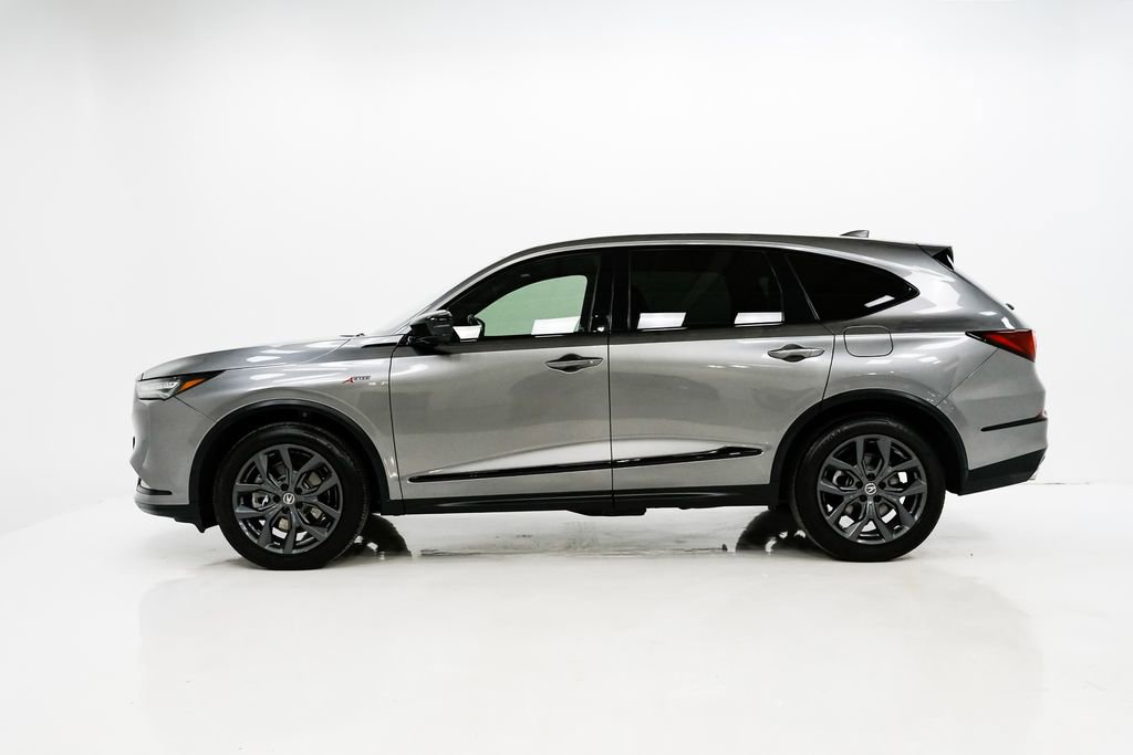 Used 2023 Acura MDX A-Spec image 31