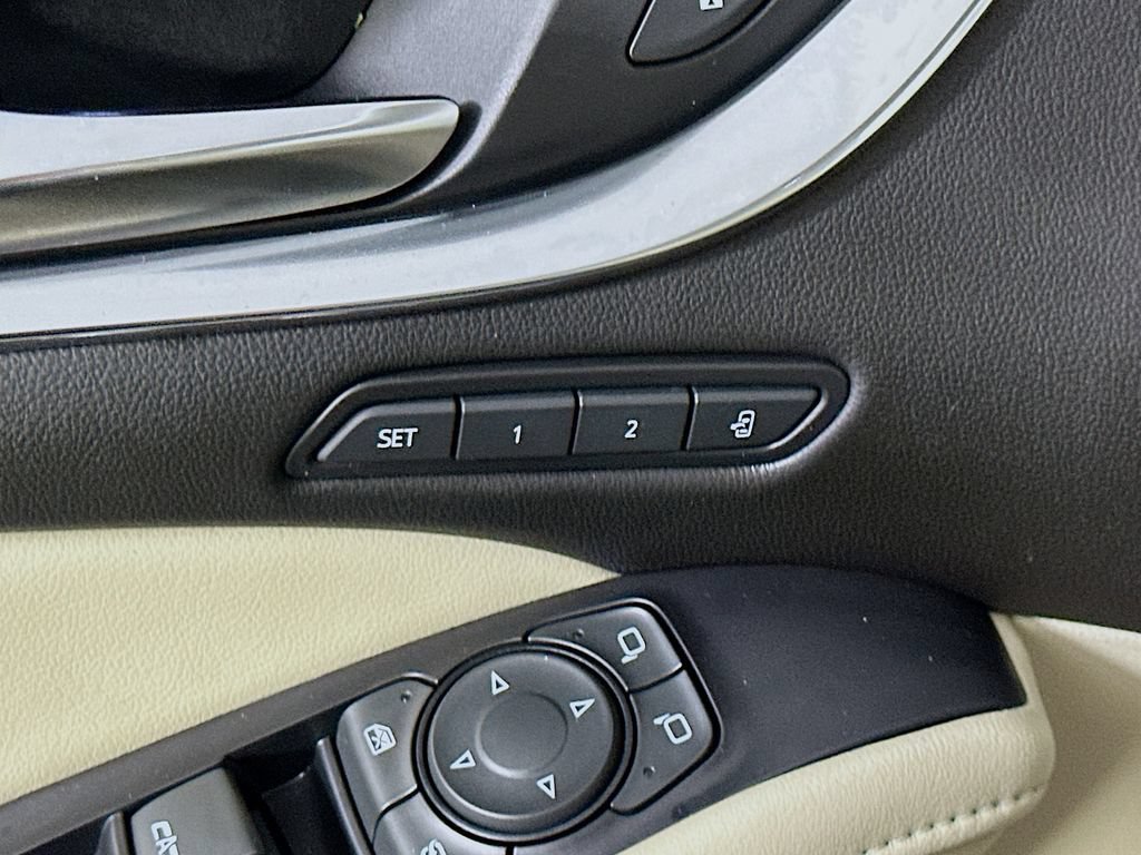 Used 2021 Buick Enclave Premium w/ Surround and Sites Package FWD image 21
