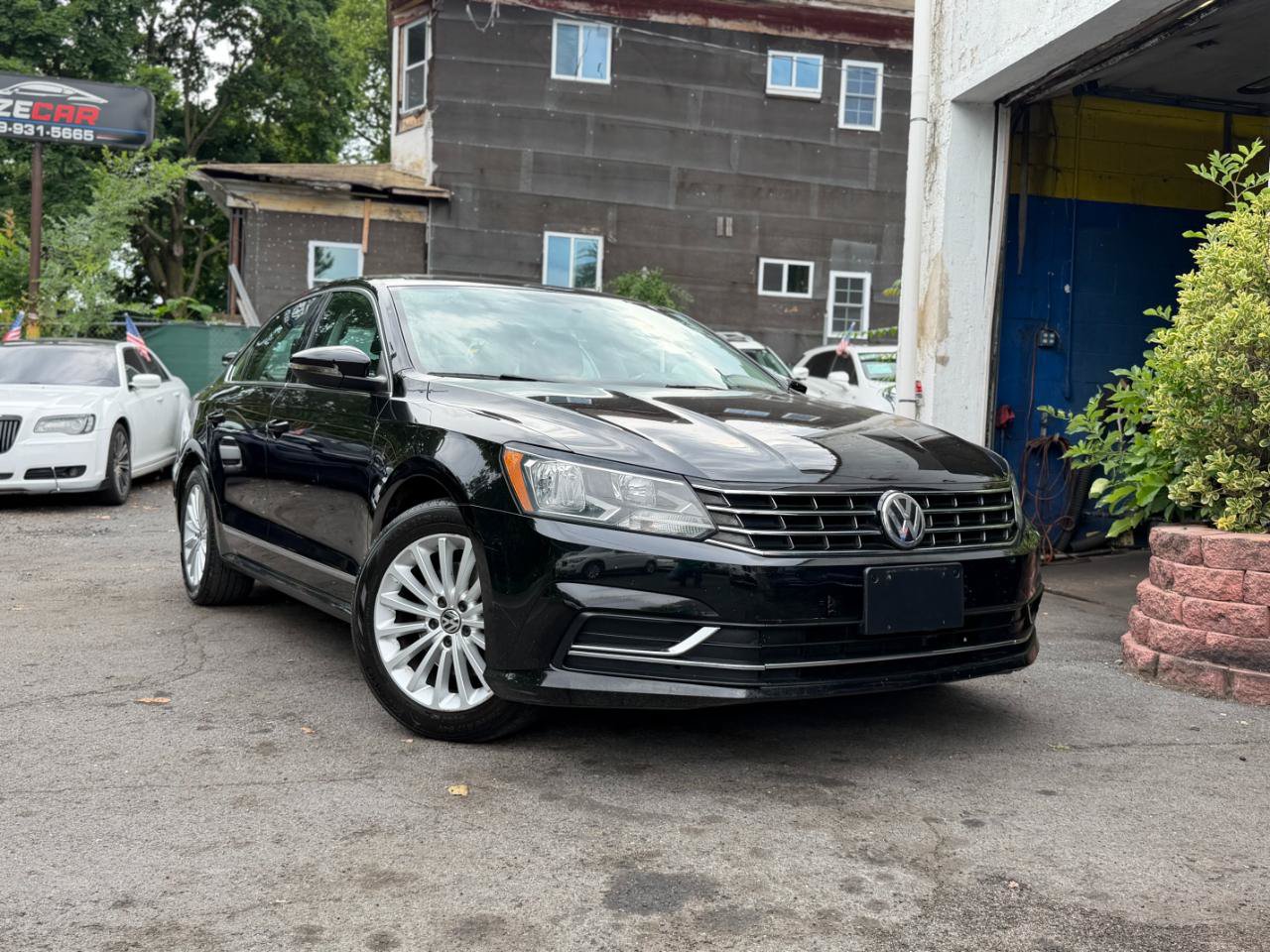 Used 2016 Volkswagen Passat 1.8T SE FWD image 17