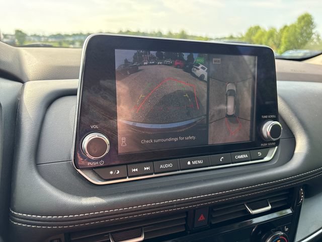 Used 2021 Nissan Rogue SV AWD/4WD image 17