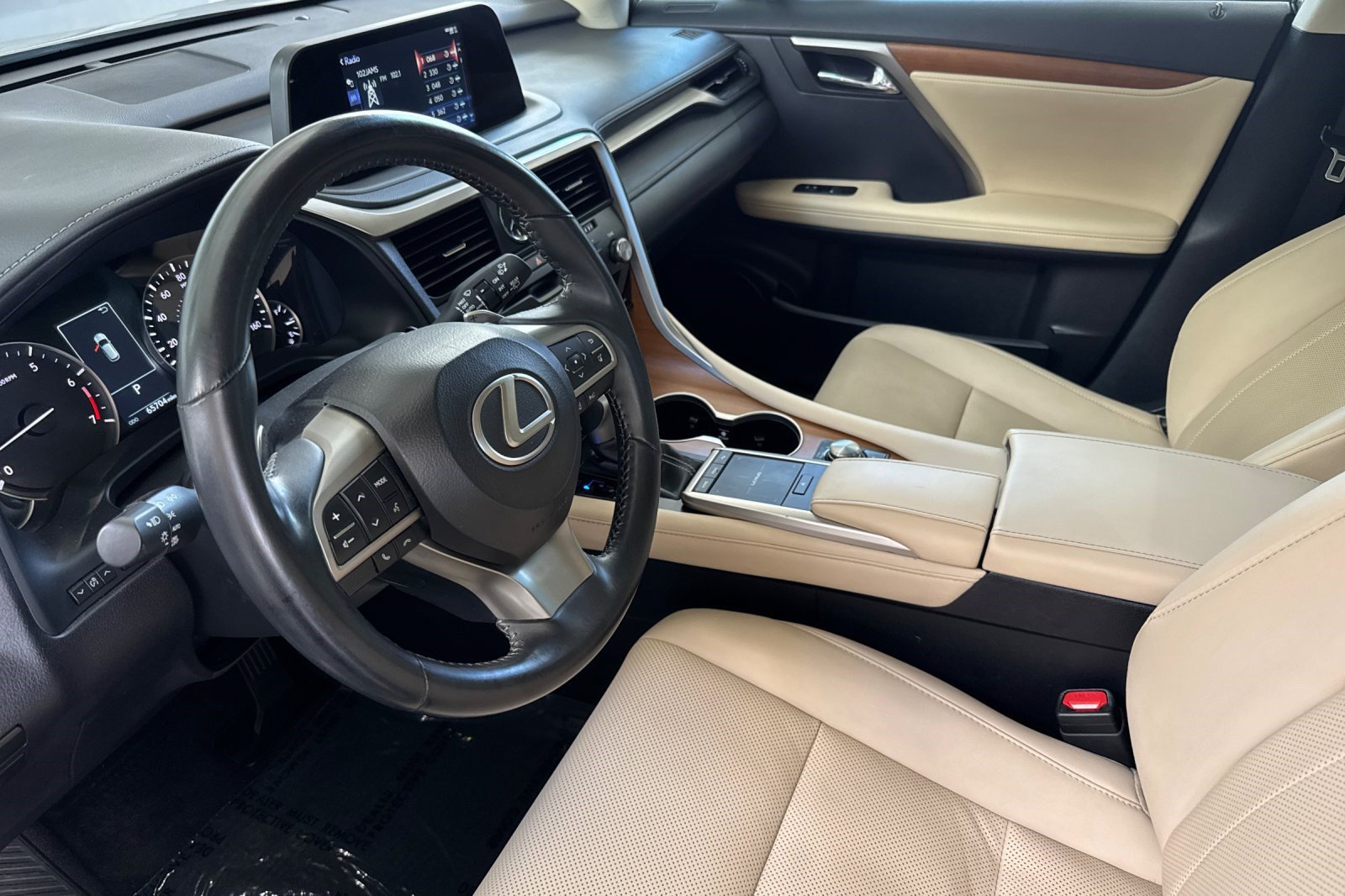 Certified 2022 Lexus RX 350 FWD w/ Premium Package image 11