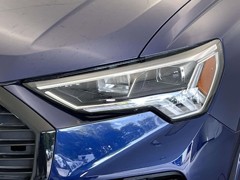 New 2025 Audi Q3 2.0T Premium image 15