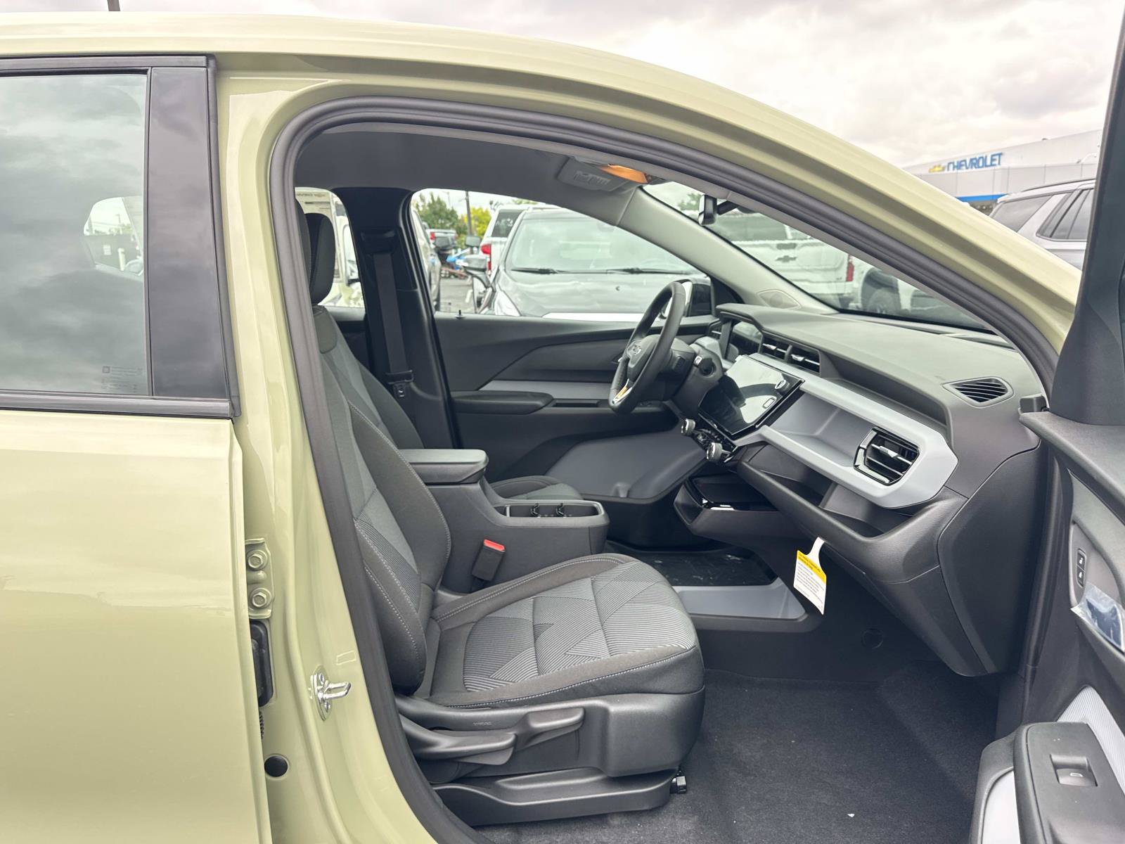 New 2027 Chevrolet Bolt LT w/ Comfort Package FWD image 11