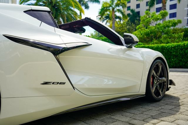 Used 2024 Chevrolet Corvette Z06 w/ Z07 Performance Package RWD image 29