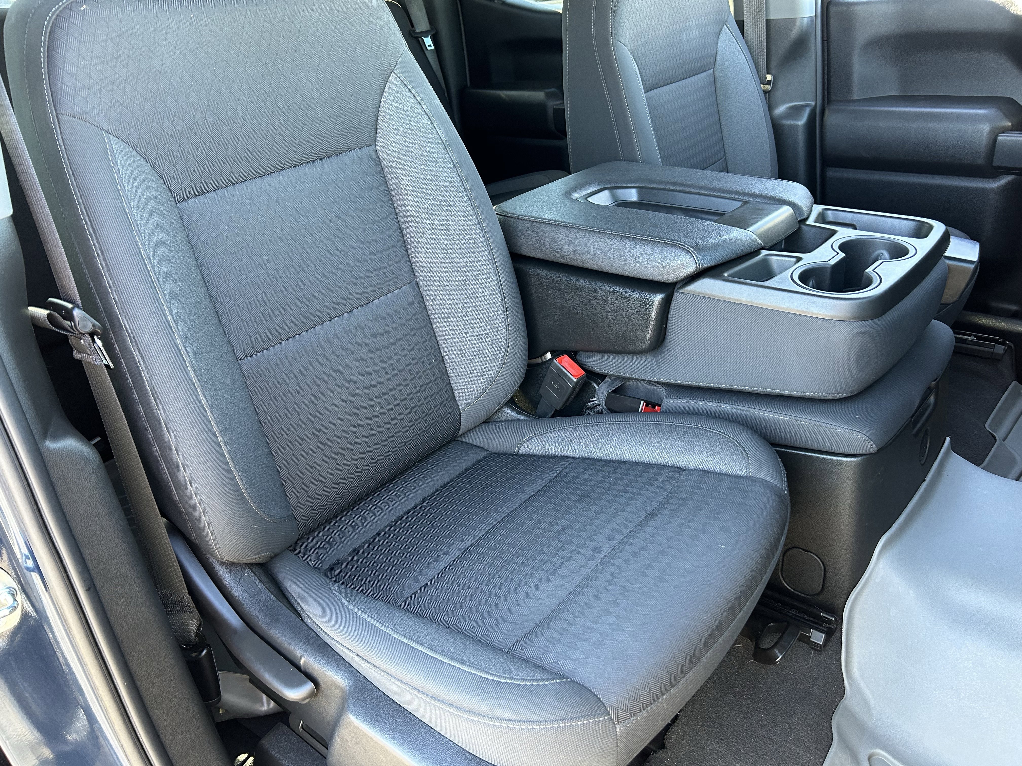 Used 2022 Chevrolet Silverado 1500 Custom image 9