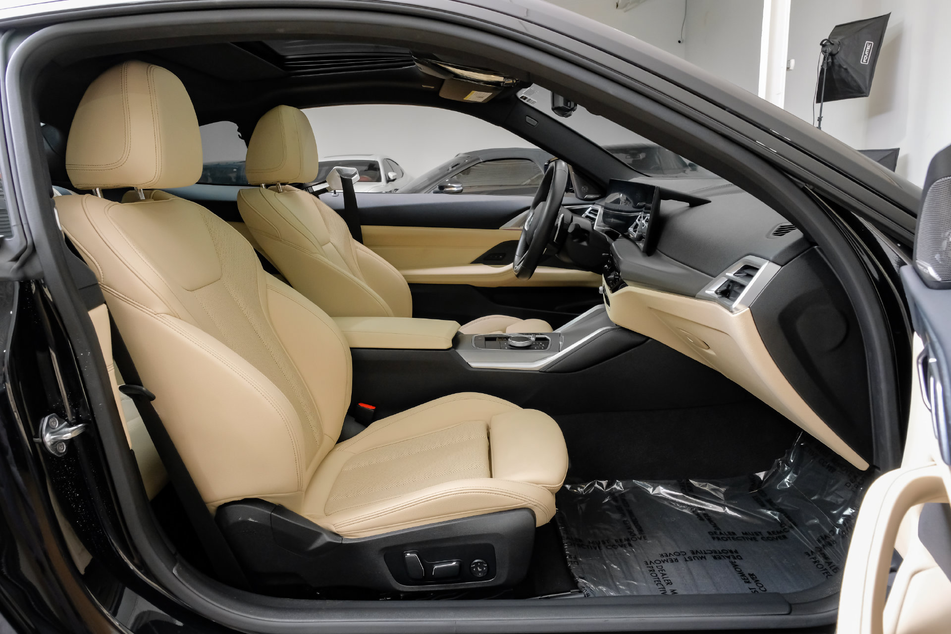 Used 2026 BMW 430i xDrive Coupe w/ M Sport Package AWD/4WD image 31