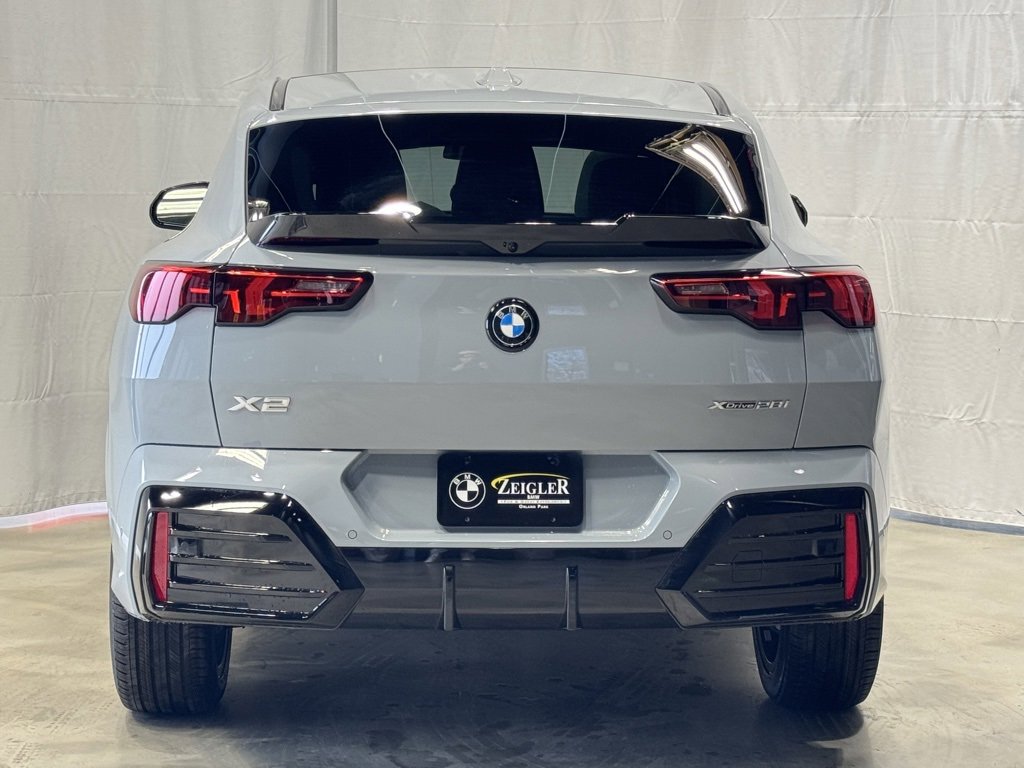 New 2026 BMW X2 xDrive28i w/ Technology Package image 5