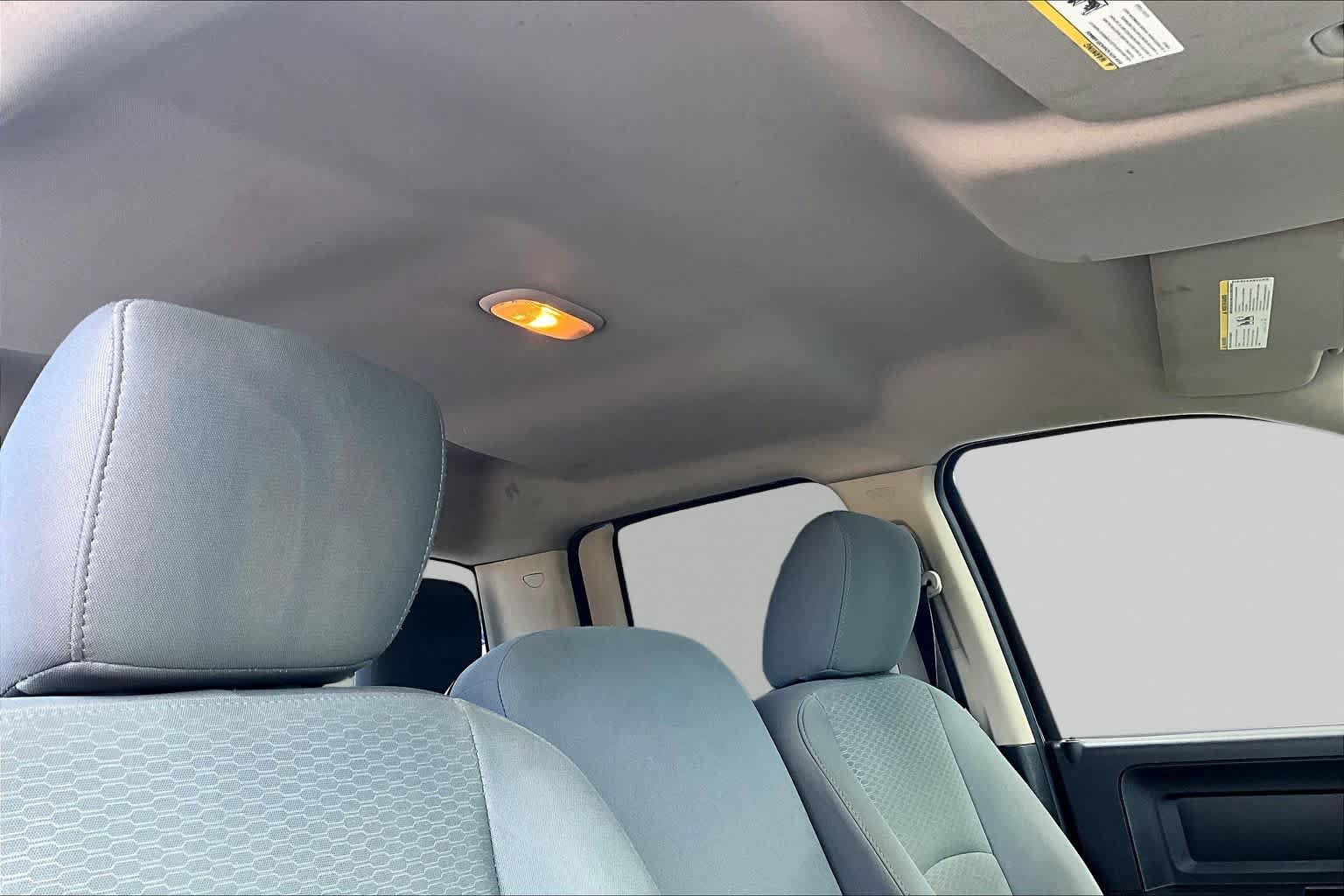 Used 2015 RAM 1500 Express AWD/4WD image 14