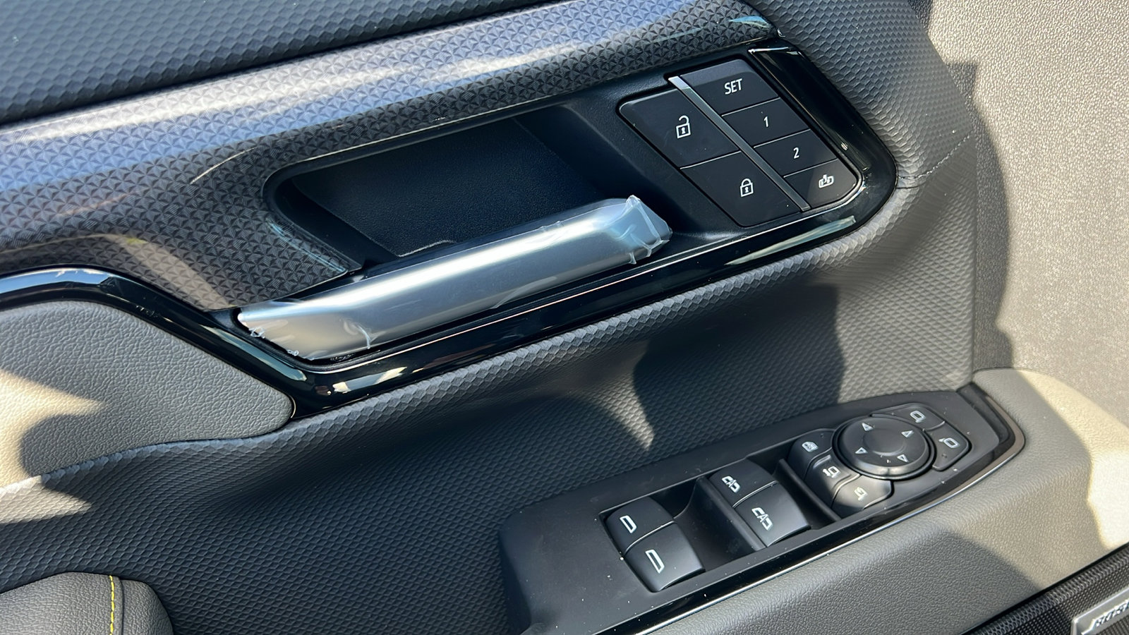 New 2026 Chevrolet Silverado 2500 ZR2 w/ LPO, Dark Essentials Package image 19