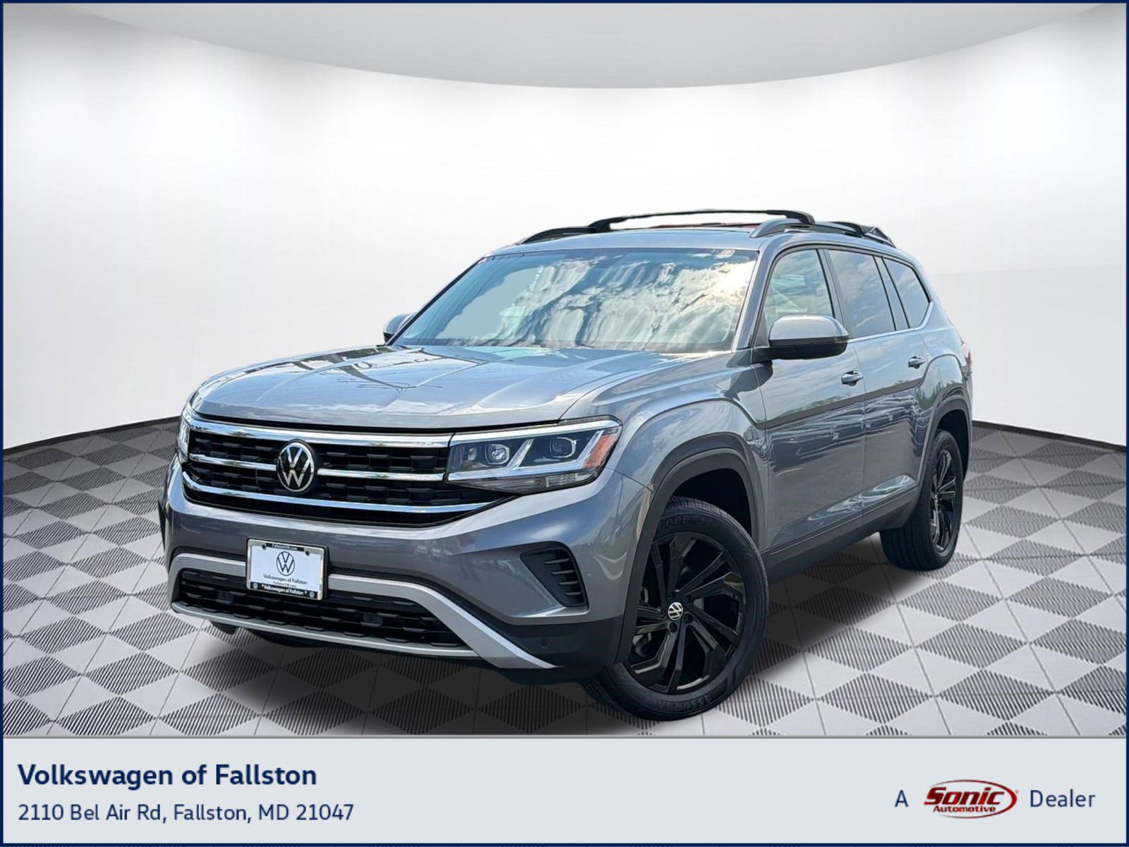 Used 2023 Volkswagen Atlas SE AWD/4WD image 1