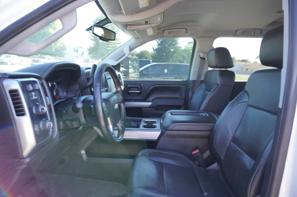 Used 2015 Chevrolet Silverado 3500 LTZ w/ Duramax Plus Package AWD/4WD image 2