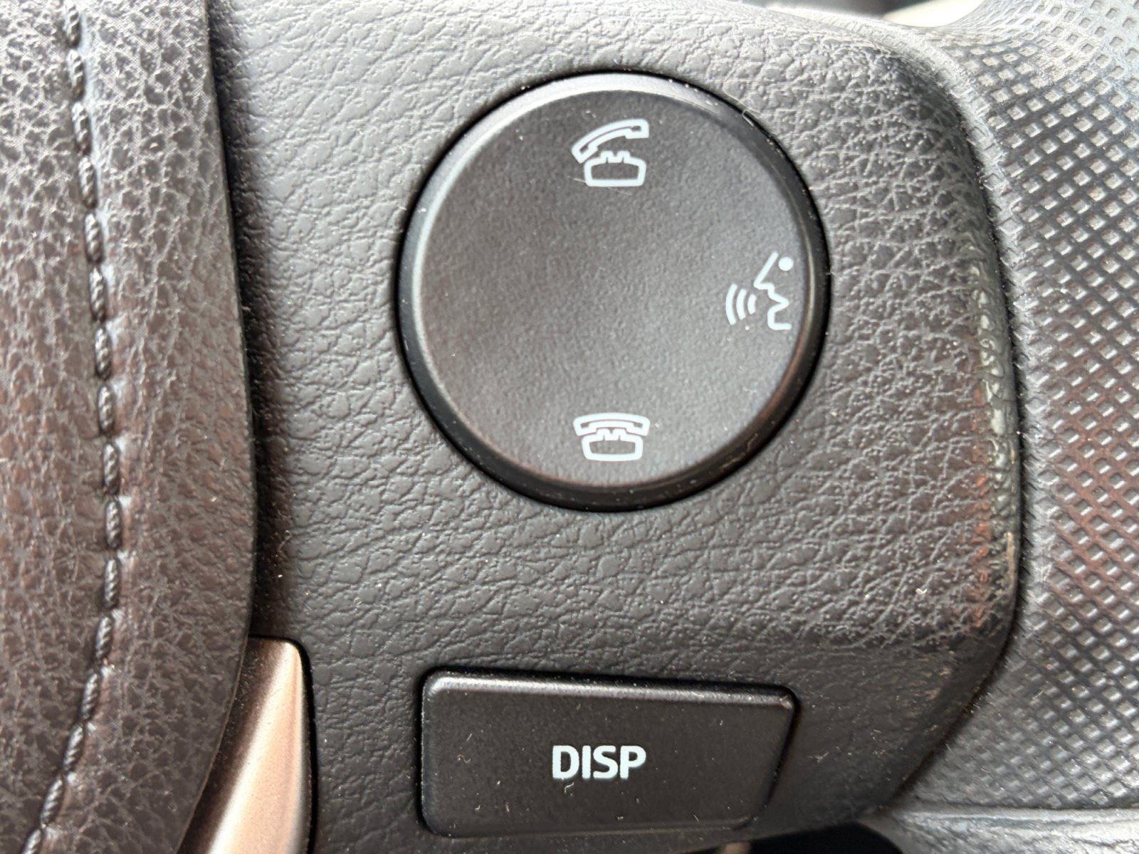 Used 2016 Toyota Corolla LE FWD image 18