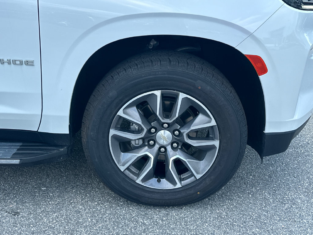 Used 2022 Chevrolet Tahoe LS RWD image 12
