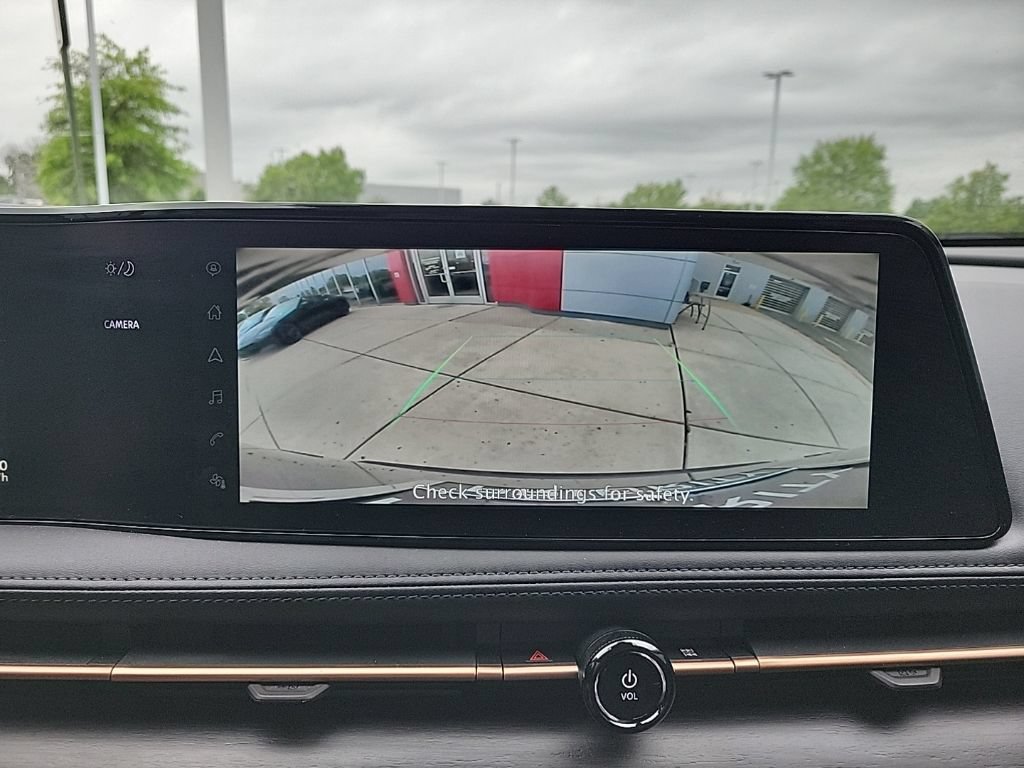 Used 2023 Nissan Ariya AWD image 25