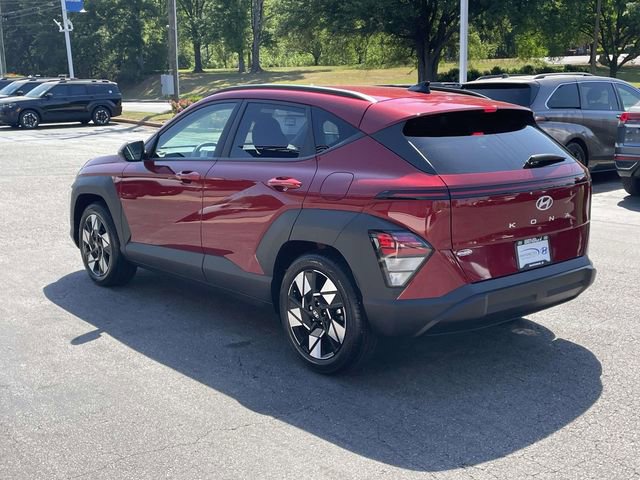 Certified 2025 Hyundai Kona SEL FWD image 4