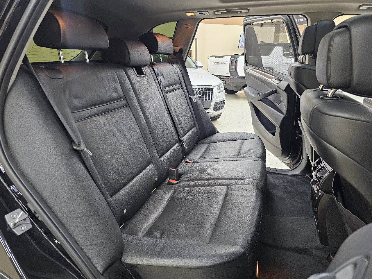 Used 2011 BMW X5 xDrive35d image 24