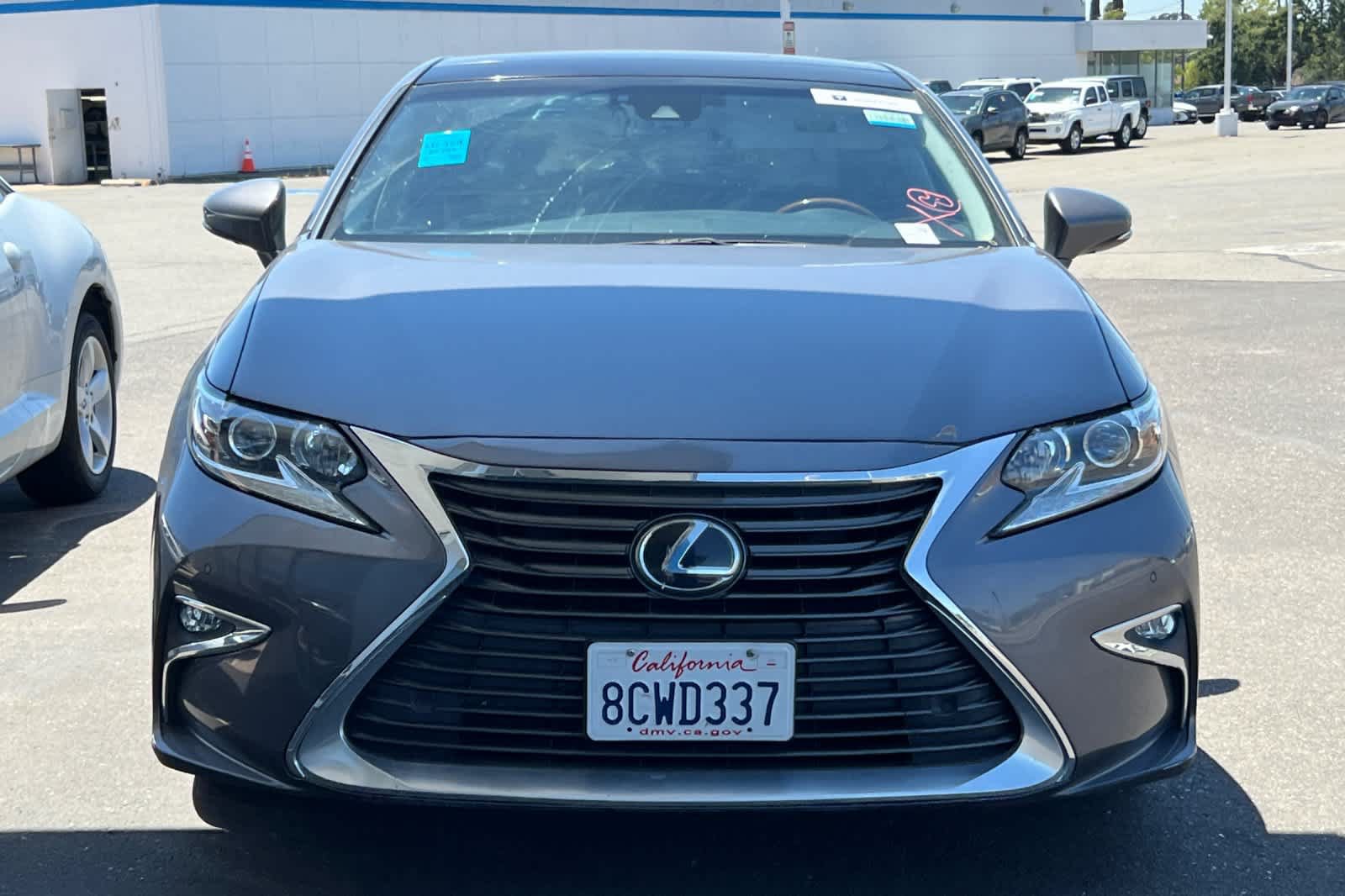 Used 2018 Lexus ES 350 w/ Navigation System Package FWD video 2
