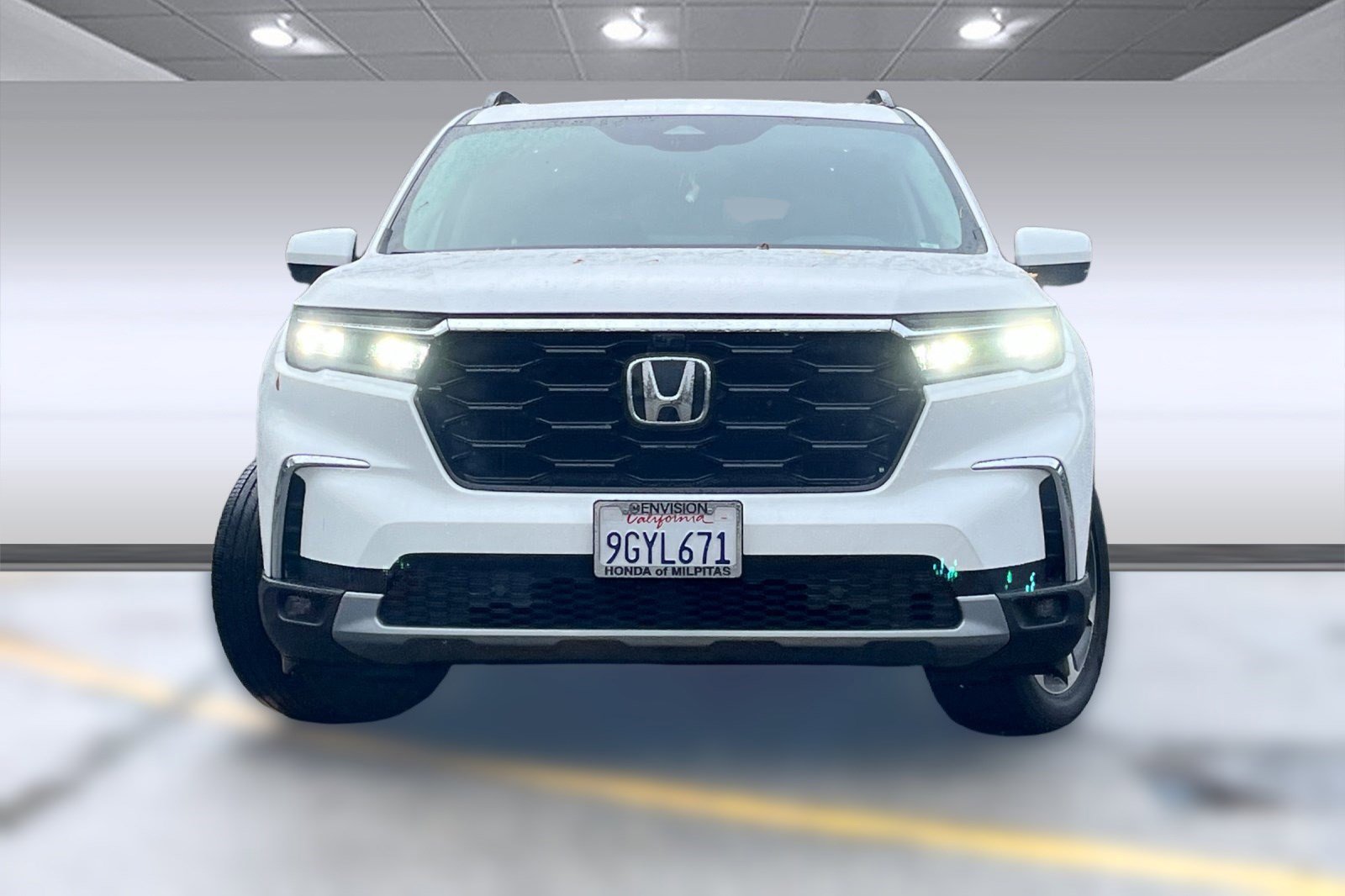 Used 2023 Honda Pilot Elite image 4