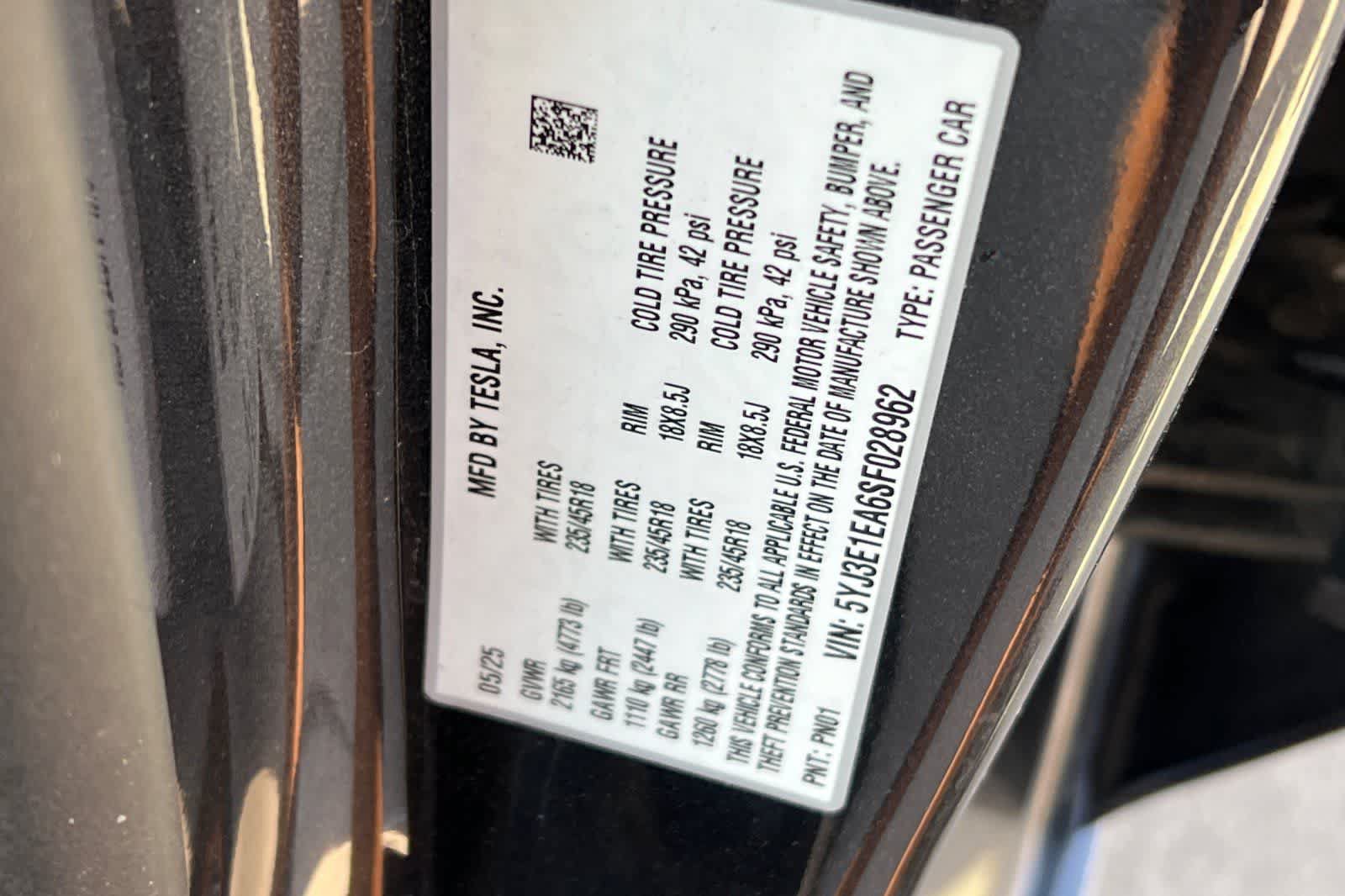 Used 2025 Tesla Model 3 Long Range RWD image 29