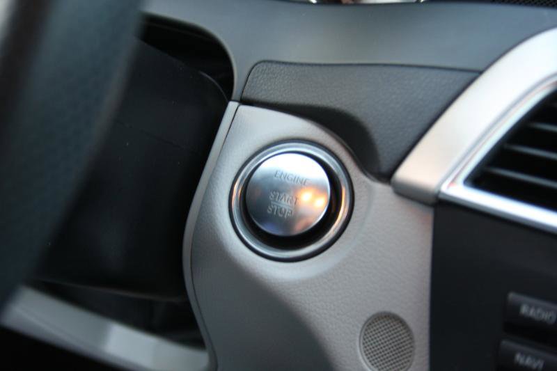 Used 2013 Mercedes-Benz C 300 Sport image 37