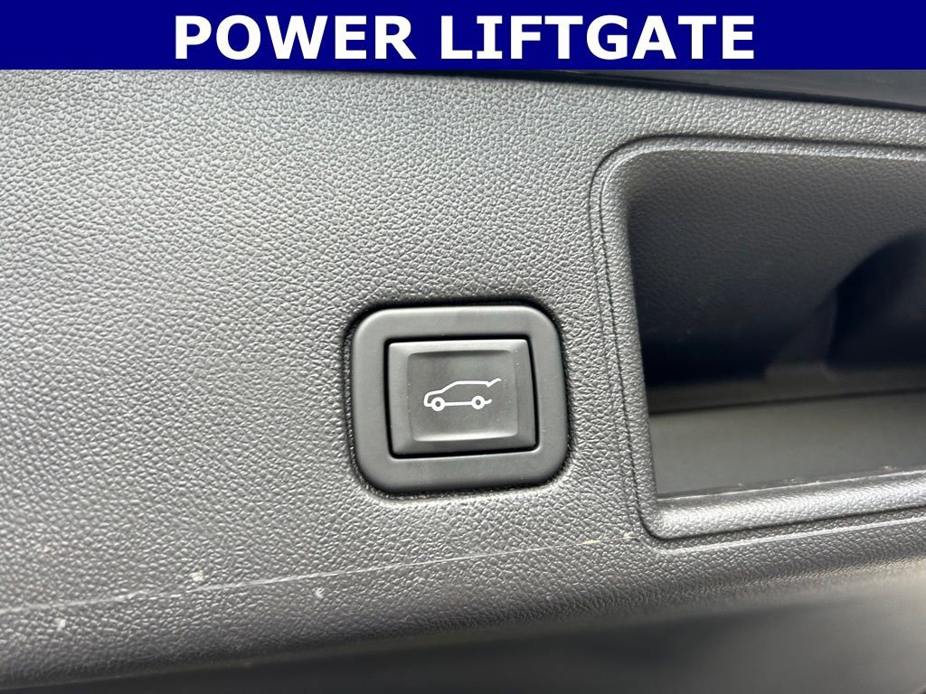 Certified 2024 GMC Terrain Denali image 18