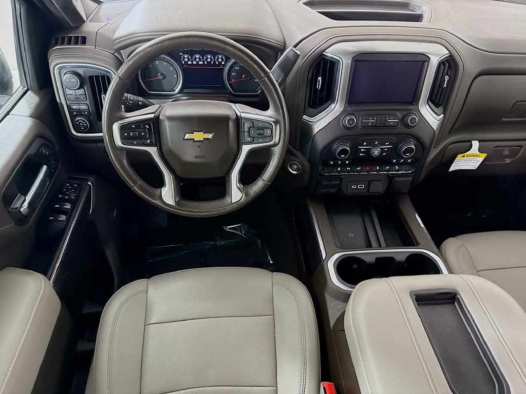 Used 2022 Chevrolet Silverado 2500 LTZ AWD/4WD image 3