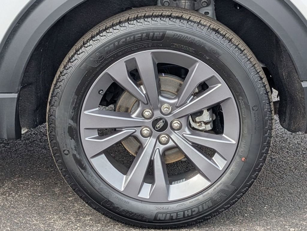 New 2025 Ford Explorer Active w/ Active Comfort Package image 16